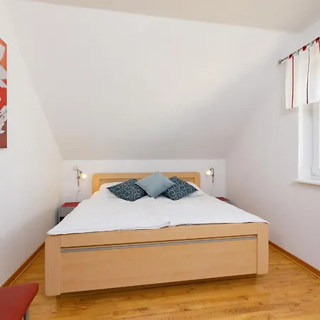 Mueller - App- 11 By Interhome * 치노비츠